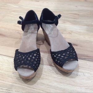 Toms Wedge Sandals